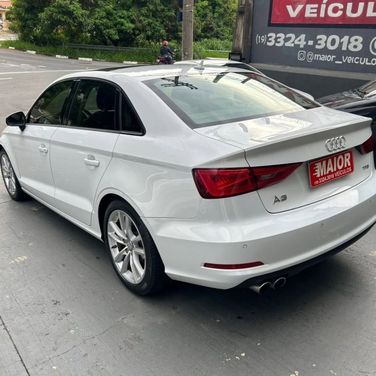 A3 Sedan 1.8 TFSI Ambition S Tronic A3 Sedan 1.8 TFSI Ambition S Tronic