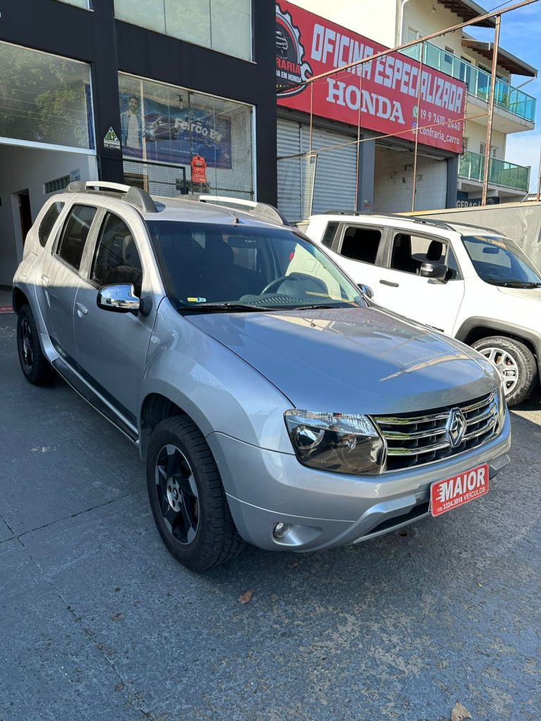 DUSTER AUT. 2014 BAIXO KM